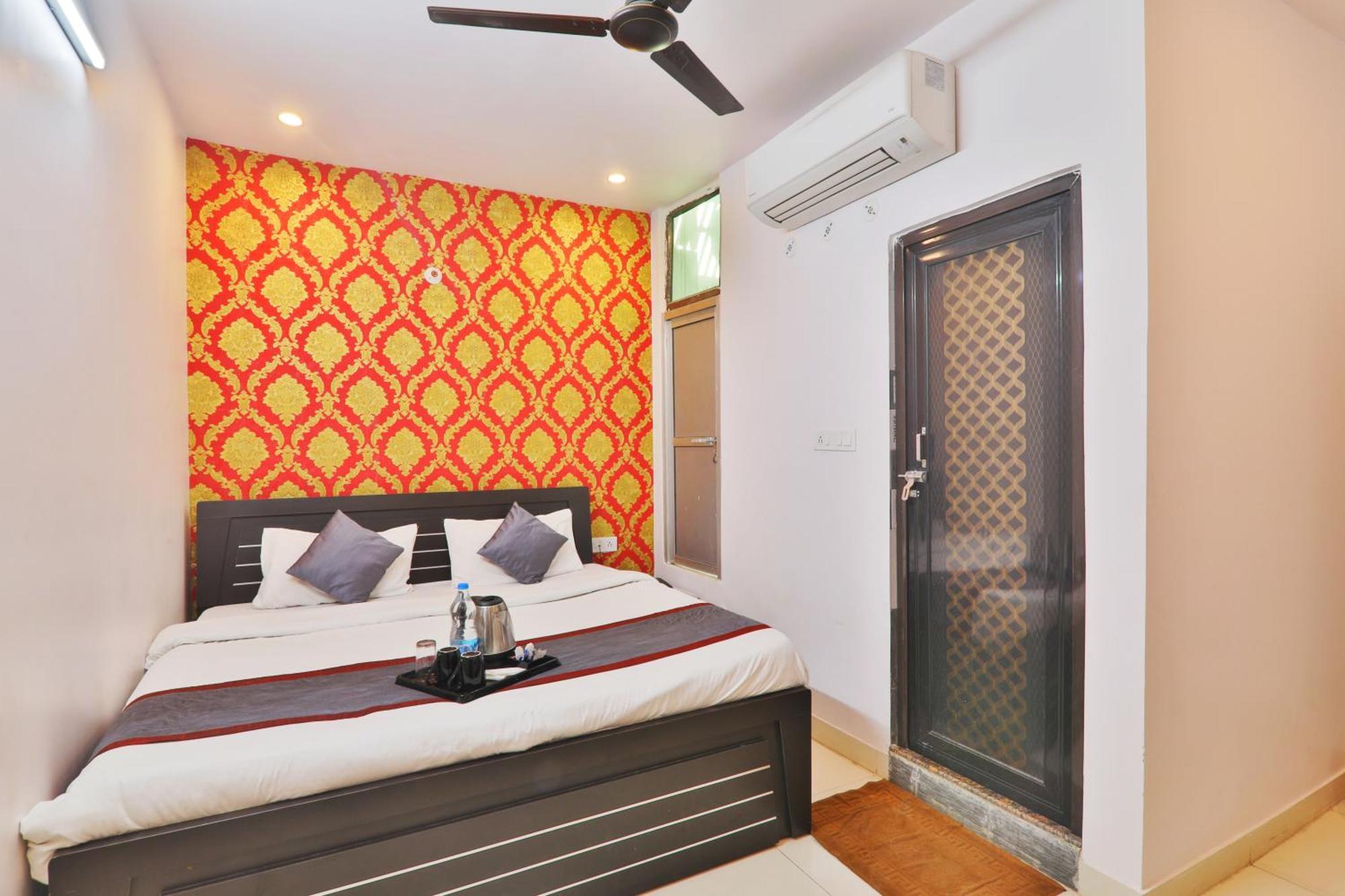 Divine Glory Hotel Lucknow Exterior foto